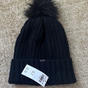 Abercrombie & Fitch Kids Black Pom-Pom Beanie